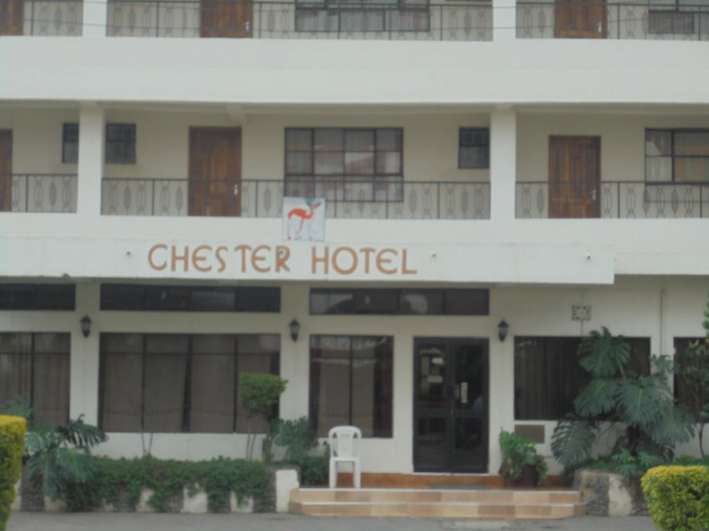 Chester Hotel Накуру Экстерьер фото