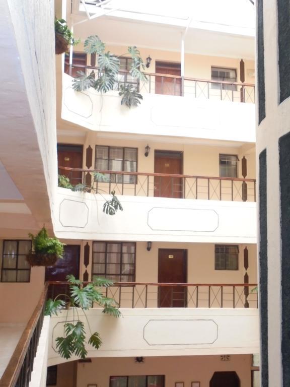 Chester Hotel Накуру Экстерьер фото