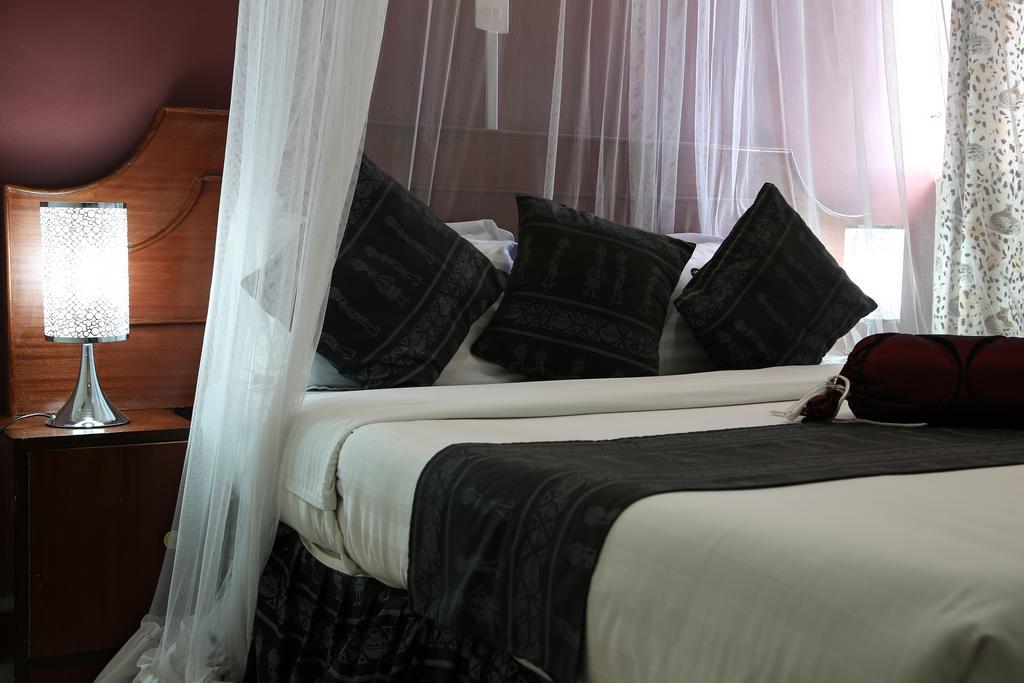 Chester Hotel Накуру Экстерьер фото
