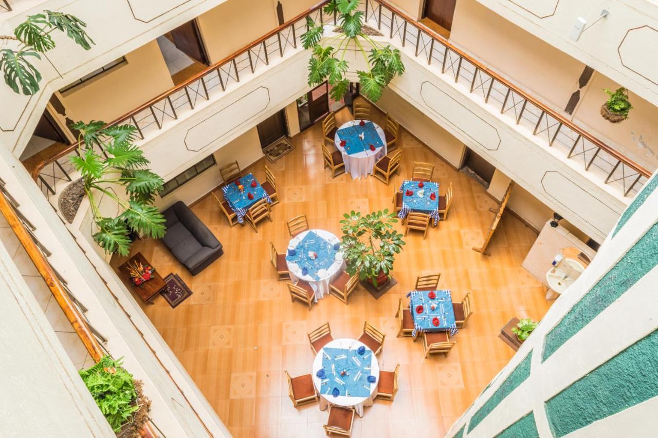 Chester Hotel Накуру Экстерьер фото